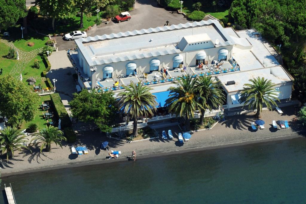 Hotel Lido - Beach And Palace Bolsena Exterior photo
