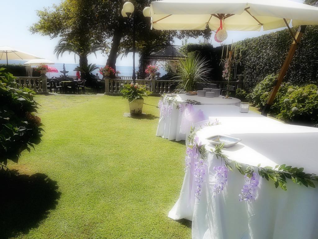 Hotel Lido - Beach And Palace Bolsena Exterior photo
